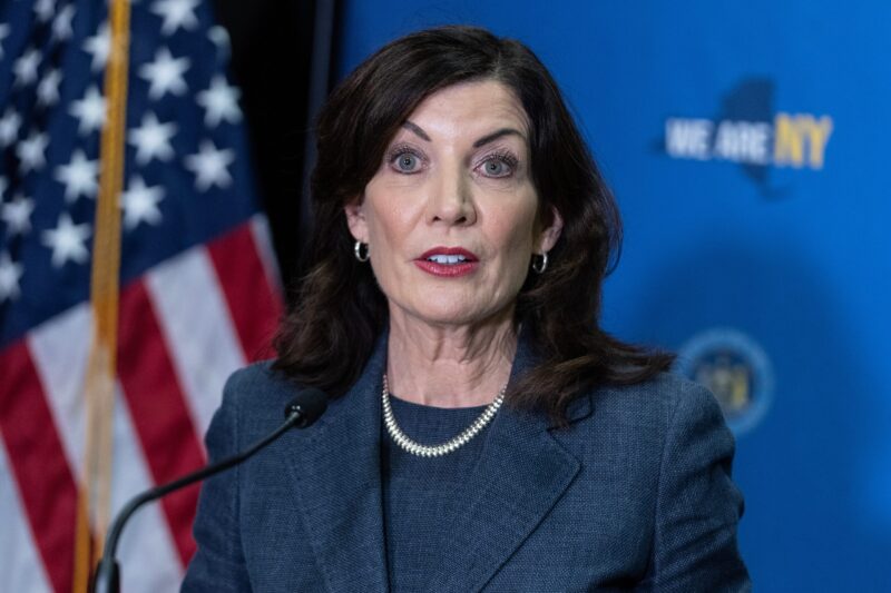 Hochul Reverses Course on Mamdani’s Costly Free Bus Plan