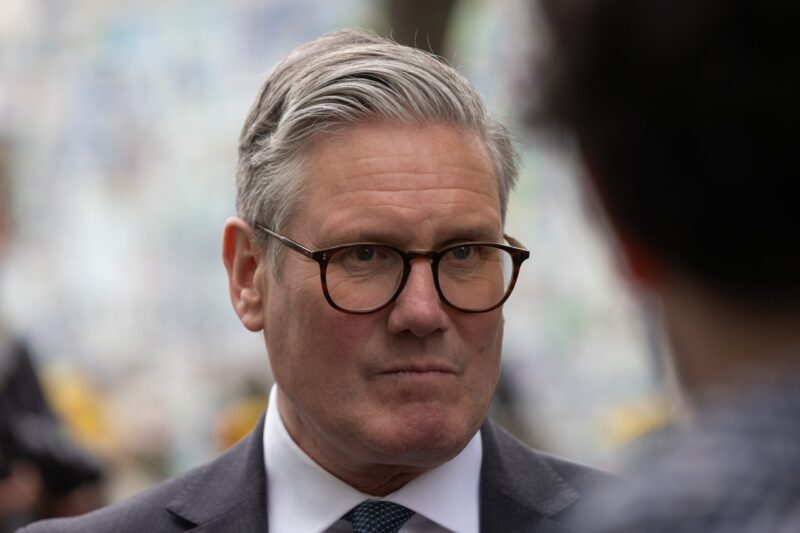 Train Stabbing in England: A Night of Terror on the Rails