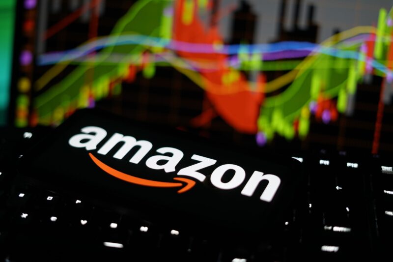 Amazon - The Modern Memo AI Job Cuts Surge: Reshaping the U.S. Workforce in 2025