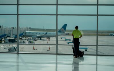 The Billionaire’s Bridge: Elon Musk Offers to Fund TSA Salaries Amid "Hostage" Budget Battle