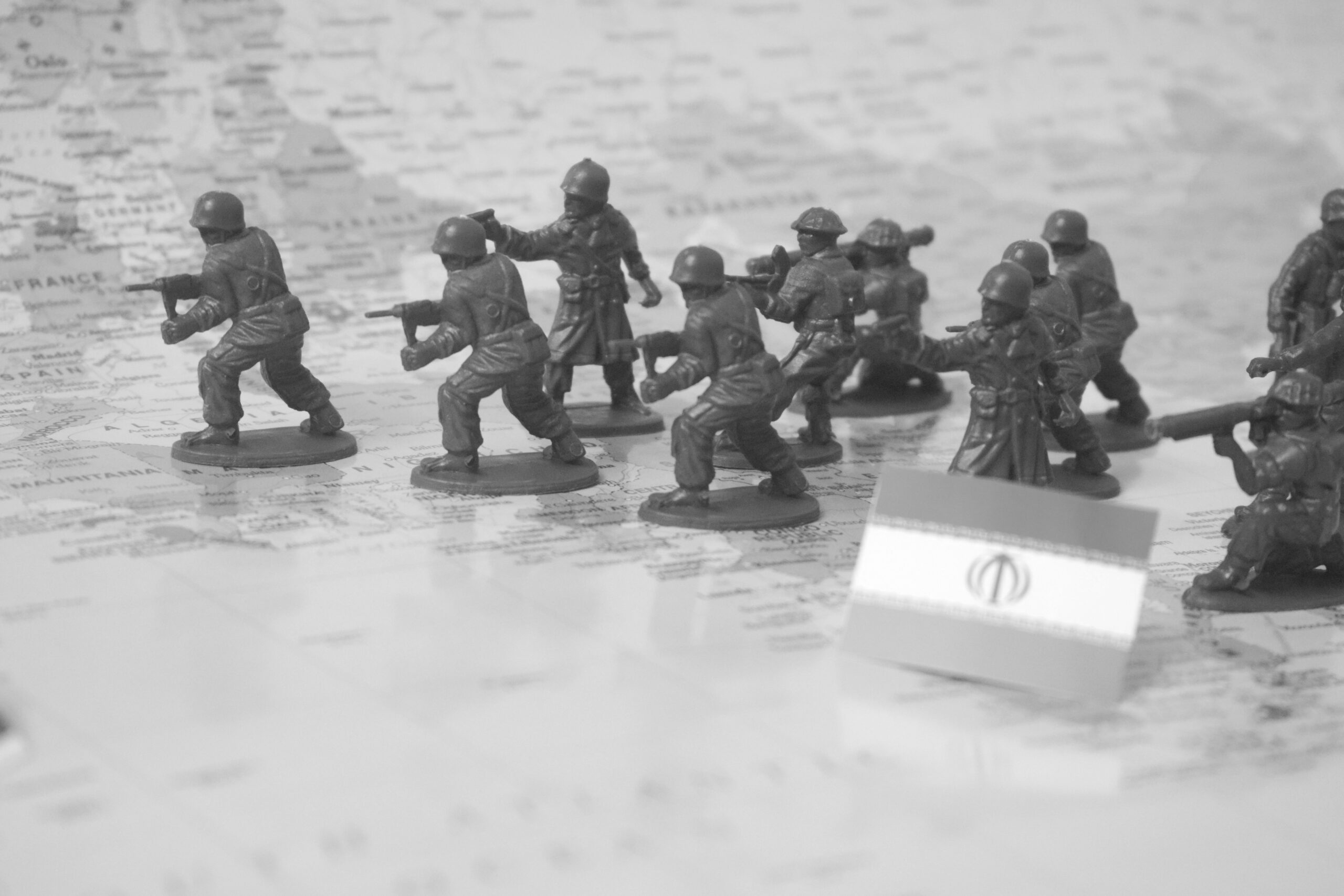 Ceasefire Met with Fire: Iran Attacks Two Ships in the Strait After Trump’s Diplomatic Extension