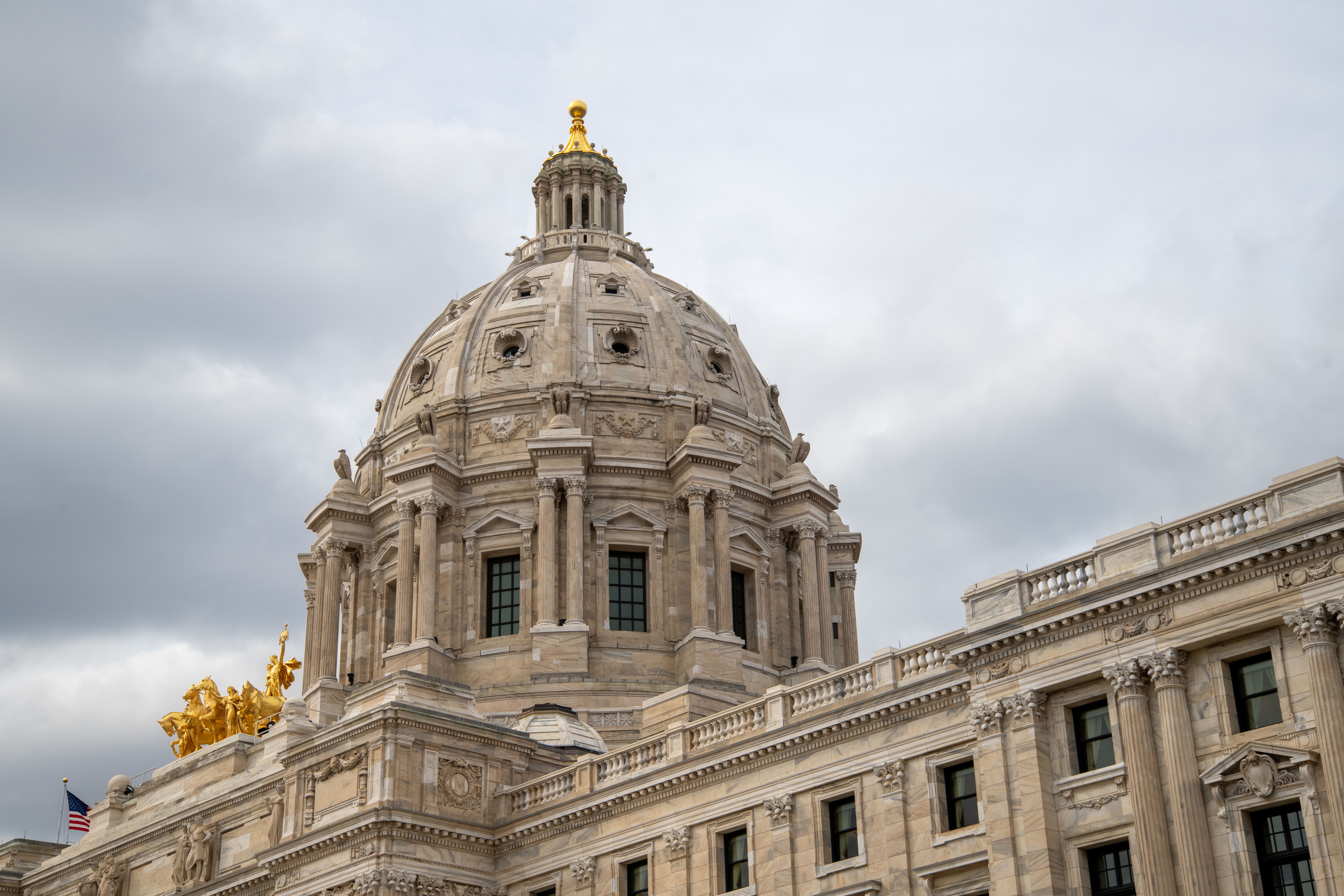 The Clemency Backlash: Marco Rubio Condemns Tim Walz’s Pardon of Convicted Immigrant Child Sex Abuser Facing Imminent Deportation