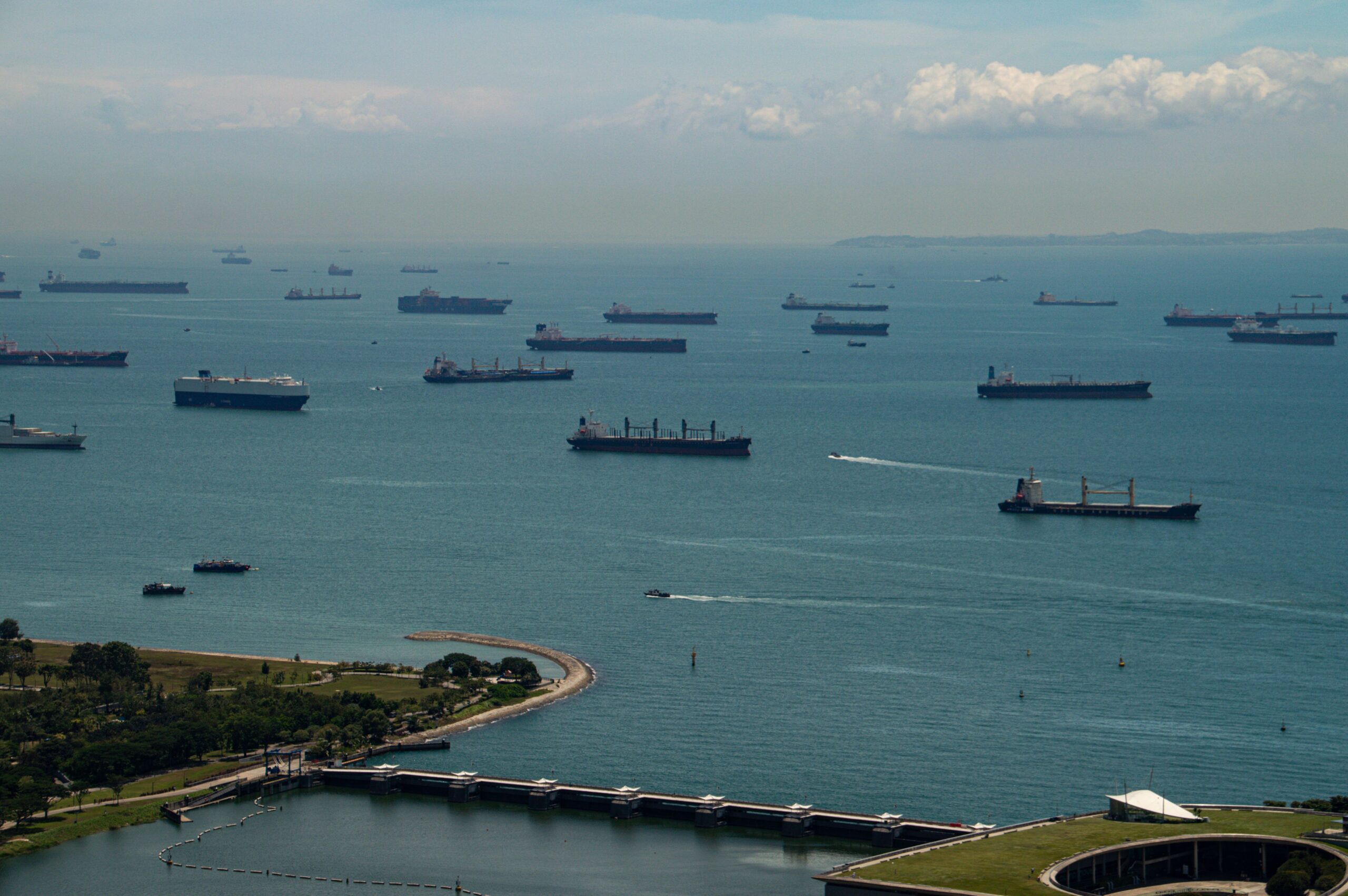 Iran Rejects Trump's Claim of Controlling the Strait of Hormuz, Insists Waterway Is Fully Under Its Command